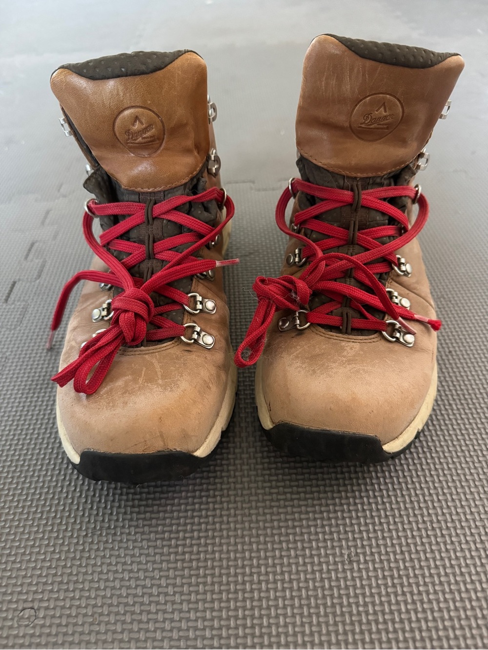 Danner Mountain 600 Brown Leather Hiking Boots with Red Laces